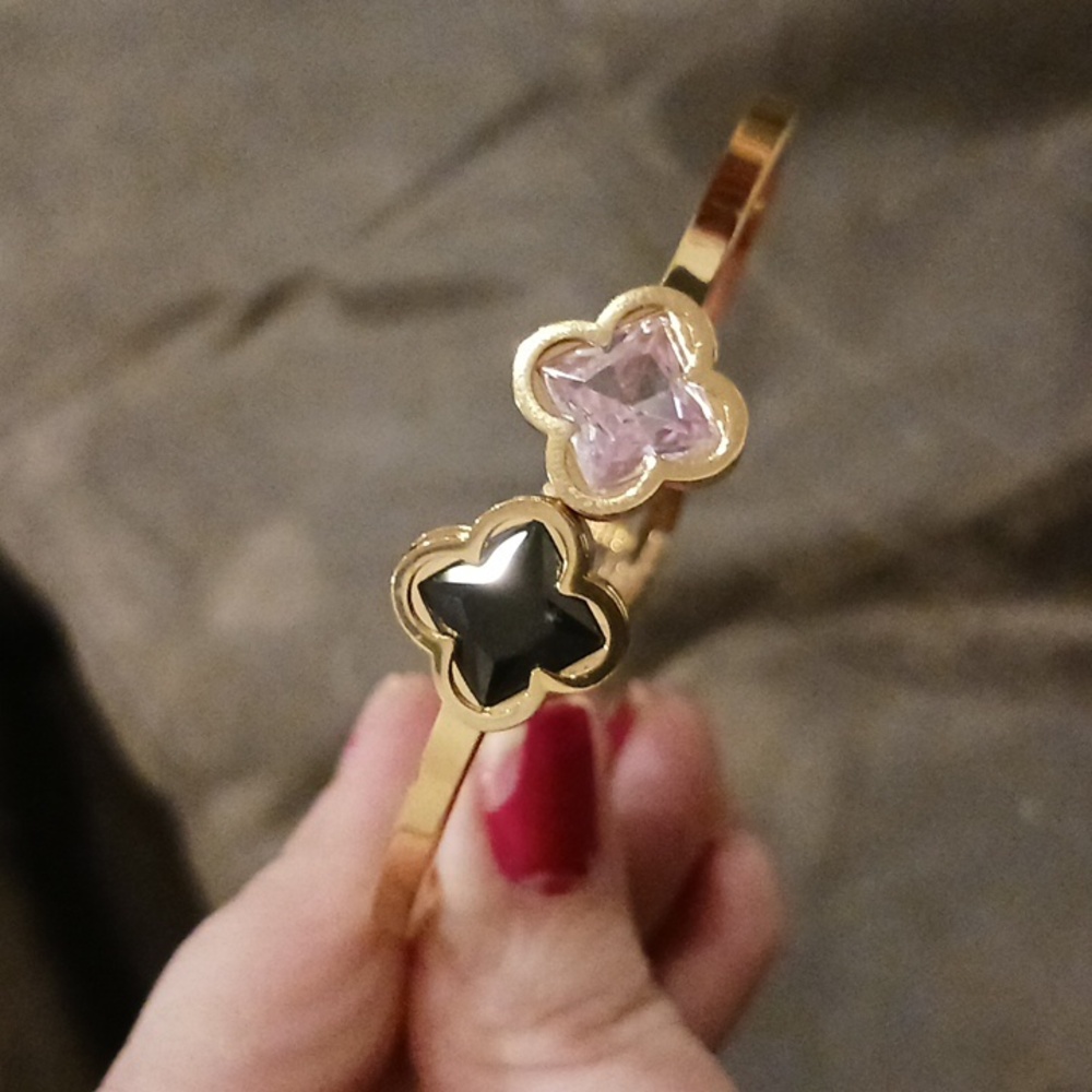 Gold Plated Clover Bangle Bracelet